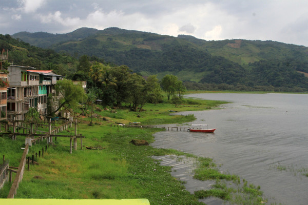L2 millones para mejorar ventas de pescado en el Lago de Yojoa