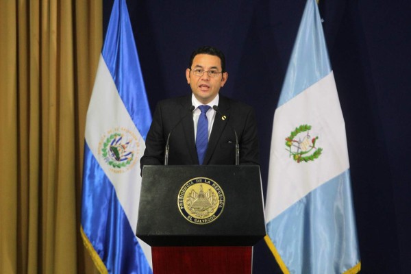 Jimmy Morales pidió perdón por broma sobre Trump