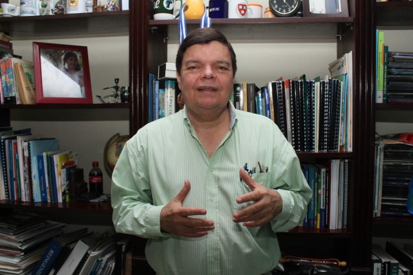 'En San Pedro Sula hay 50,000 que no saben leer ni escribir”