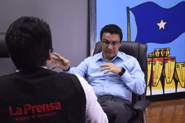 'Tenemos el 99% de actas que confirman que JOH fue reelegido”