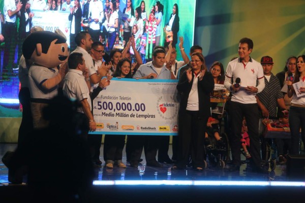 Teletón Honduras 2014 se acerca a la meta de 50 millones