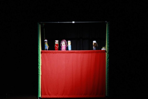 Vacaciones con títeres y teatro