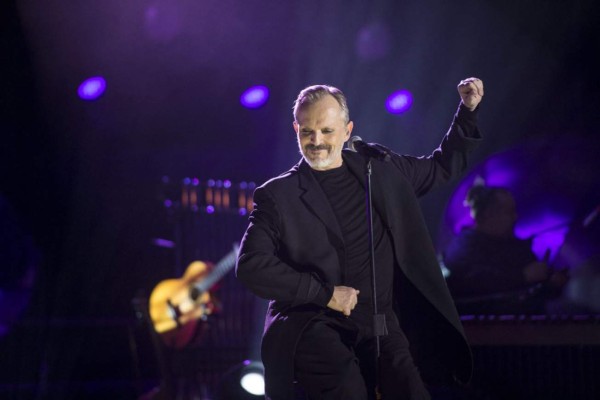 Miguel Bosé denuncia intento de extorsión por 60 mil dólares   