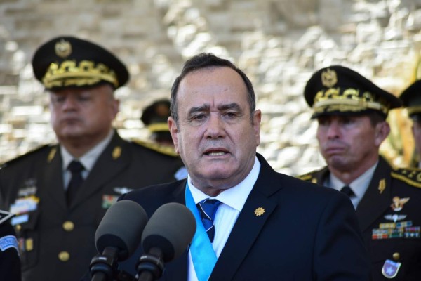 Nuevo presidente de Guatemala rompe relaciones con Venezuela