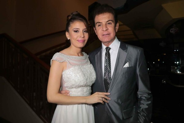 Salvador Nasralla: 'Me siento feliz de haberla conocido y casarme'