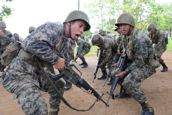 Las Fuerzas Armadas de Honduras cumplen hoy 188 años