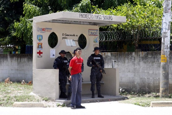 Congresistas de EUA hacen visita al sector Chamelecón