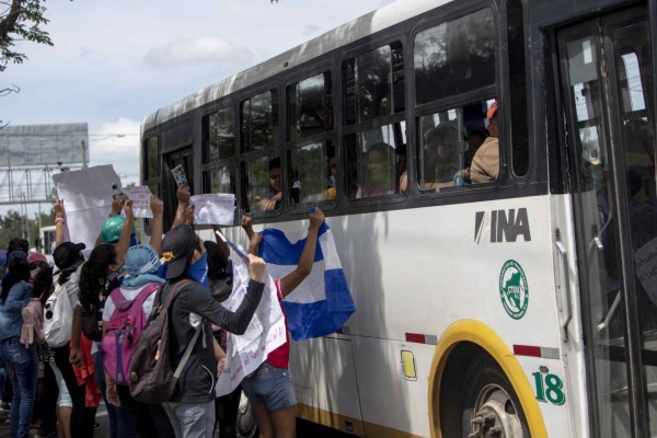 Universitarios se plantan contra el Gobierno de Nicaragua