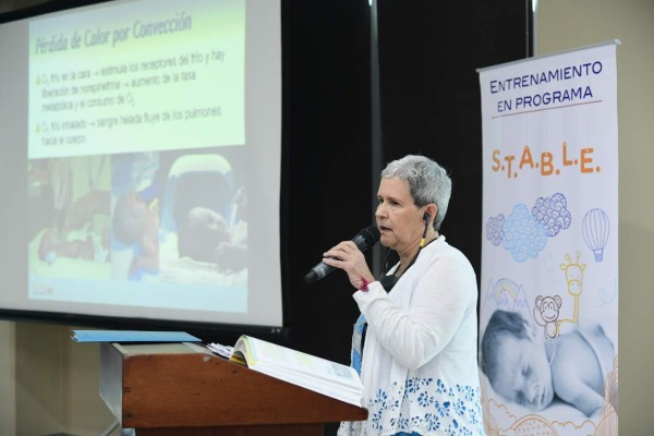 Capacitan a enfermeras hondureñas en cuidados a recién nacidos