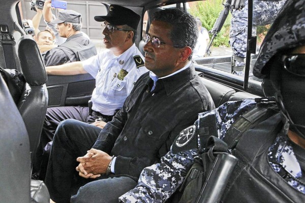 Francisco Flores se une a la lista de expresidentes corruptos