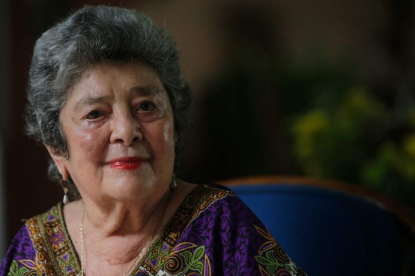 Muere la poetisa nicaragüense Claribel Alegría, premio Reina Sofía