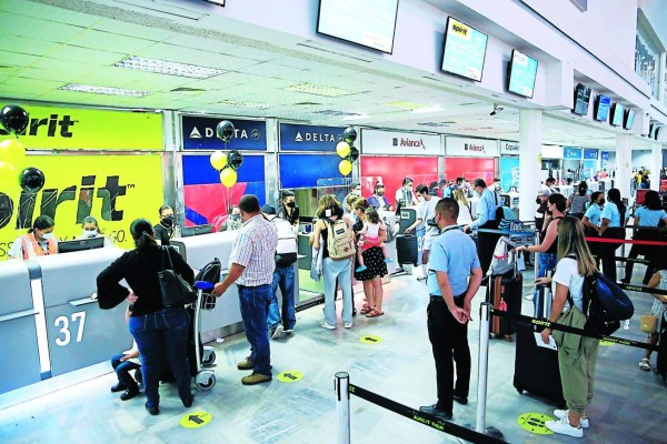El aeropuerto Villeda Morales comenzará a operar 24/7 este mes