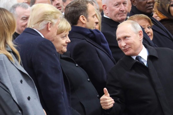 Putin y Trump se reunieron brevemente en París
