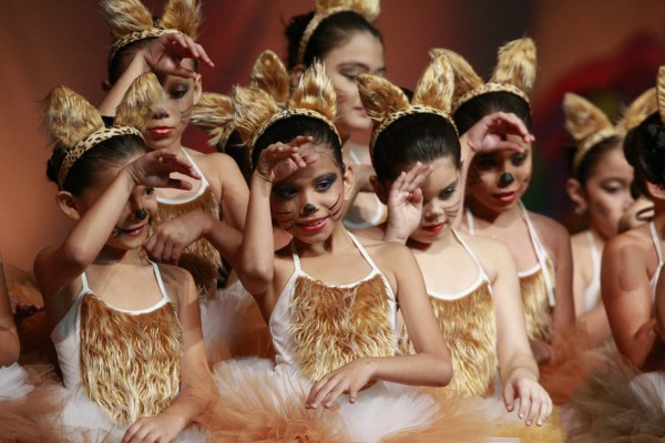 Danza, teatro y poesía en la ciudad