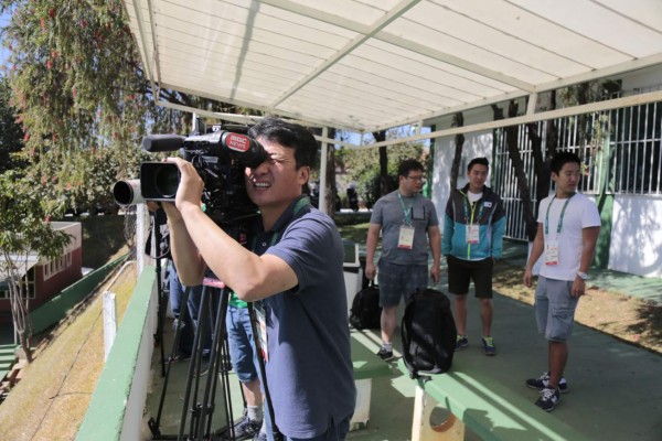 Prensa Coreana se vuelve loca con Elis y Lozano