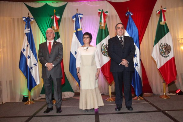 Embajada de México celebra su independencia