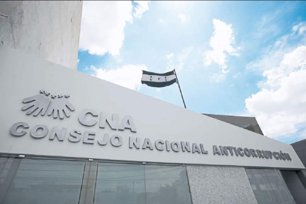 CNA cuestiona a Invest-H por falta de resultados en funcionamiento de hospitales móviles