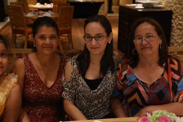 Llega bebé Holliday Koehl