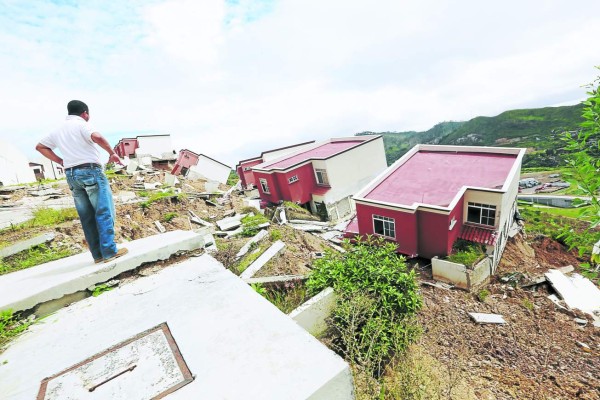 Tegucigalpa: Vecinos de Ciudad del Ángel exigen indemnización