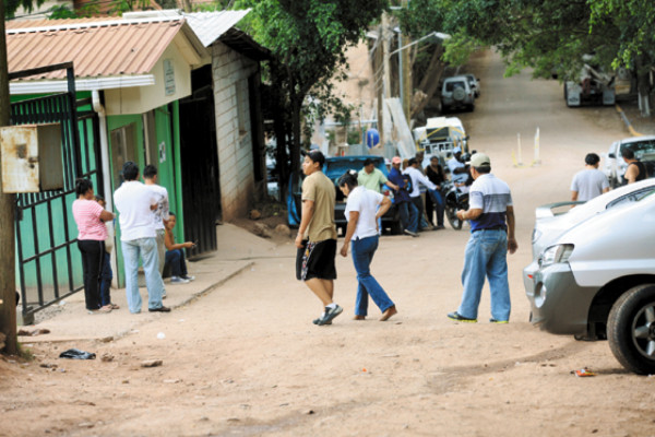 Raptan y ultiman a cuatro muchachos capitalinos
