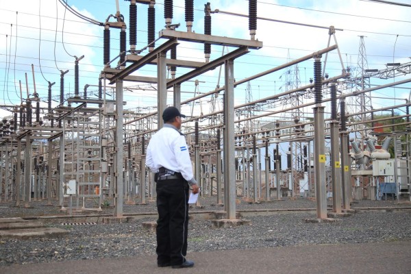 Enee urge L8,995 millones para mejorar la red de transmisión