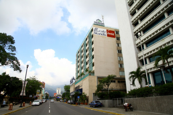 Comercio se normaliza hoy en San Pedro Sula