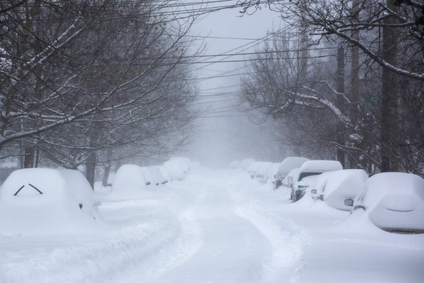 Mega tormenta cobra la vida de 15 personas en EUA