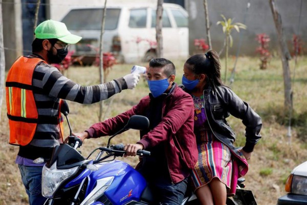 Guatemala reporta 4 muertes por COVID-19 y suma 63 víctimas fatales en total