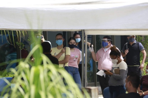 Cinco laboratorios privados hacen pruebas rápidas y PCR