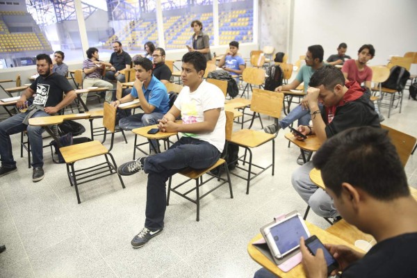 Extinguidas las acciones penales para 25 estudiantes de la Unah