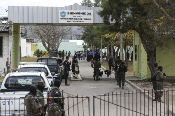 Instalan dispositivo de seguridad permanente en Renaciendo