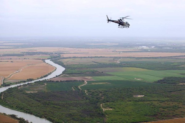 La Guardia Nacional se despliega en la frontera de Texas con México