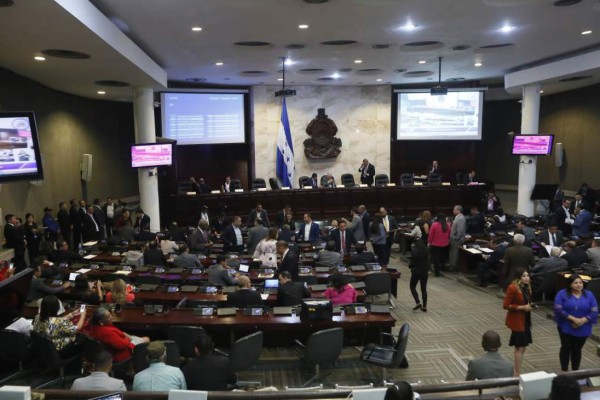 Diputados de Honduras sesionarán el jueves para aprobar medidas fiscales