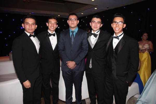 Fiesta de graduación de La Estancia School