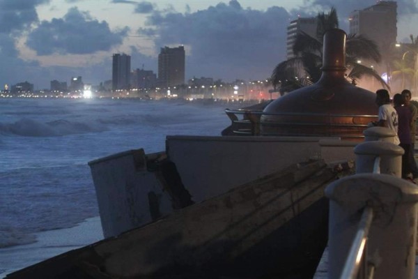 Huracán Norbert se fortalece a categoría 3 en Pacífico mexicano