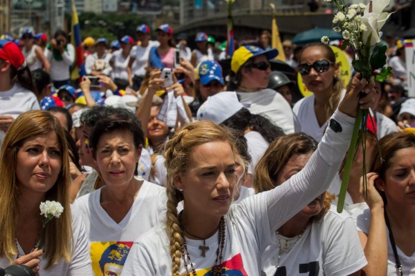 Esposa de Leopoldo López confirma buen estado de salud del opositor venezolano