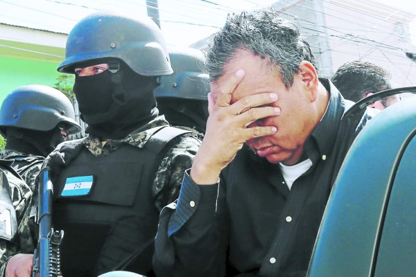 Exfuncionario de Injupemp llega hoy a la audiencia inicial