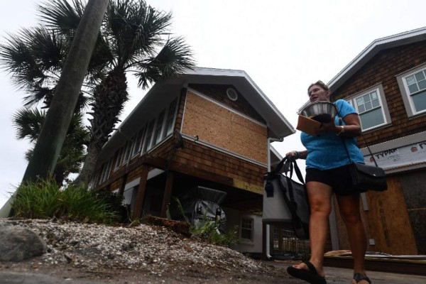 Miami: Hondureños en alerta ante impacto de peligroso Matthew