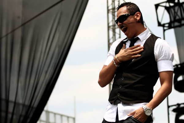 MEXICO CITY, MEXICO - MAY 15: Nigga performs on stage during the Vive Grupero Festival at Foro Sol on May 15, 2010 in Mexico City, Mexico. (Photo by Leonel Martinez/Jam Media/LatinContent/Getty Images)