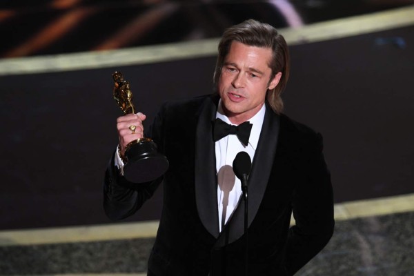 Brad Pitt gana su primer Óscar como actor con 'Once Upon a Time...'