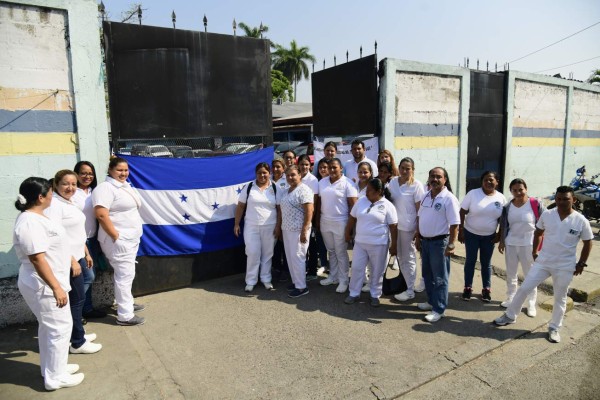 Salud y enfermeras no alcanzan acuerdo en primer día de diálogo