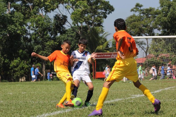 Honduras a la final en fútbol de los juegos Codicader