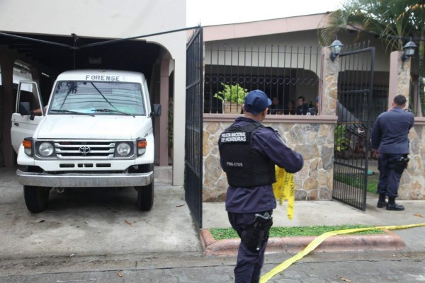 Mujer embarazada muere al recibir balazo