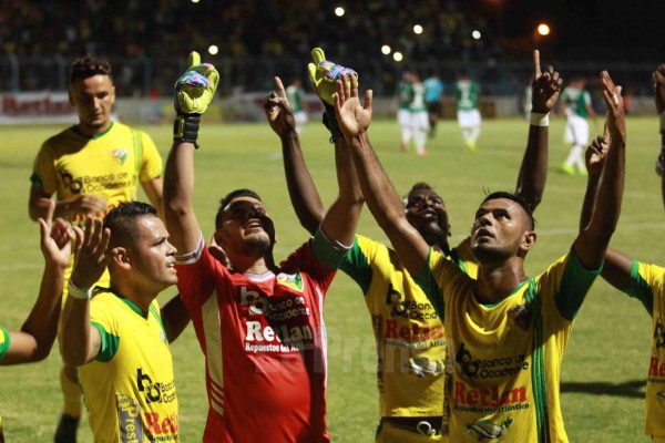 Social Sol vence sobre la hora al Marathón y sueña con seguir en primera