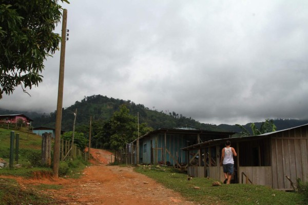 Honduras: Clínica beneficiará a 11 aldeas de El Merendón