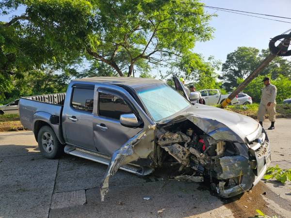 Por exceso de velocidad y no respetar las señales de tránsito se suscitan muchos accidentes en Honduras.
