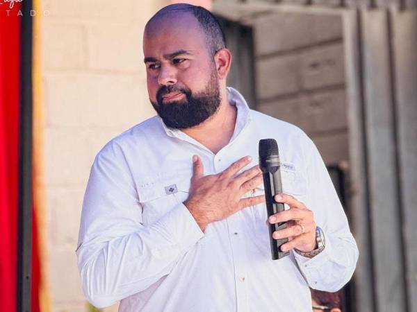 Fotografía del diputado de olancho, Rafael Sarmiento.