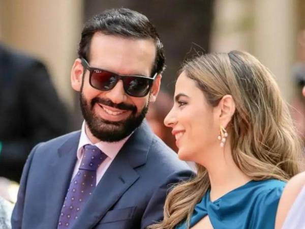 Paola Michelle González Kawas, una joven sampedrana perteneciente a una reconocida familia hondureña, ha llamado la atención luego de que se conociera su relación sentimental con Karim Alberto Bukele Ortez, hermano del presidente de El Salvador, Nayib Bukele.