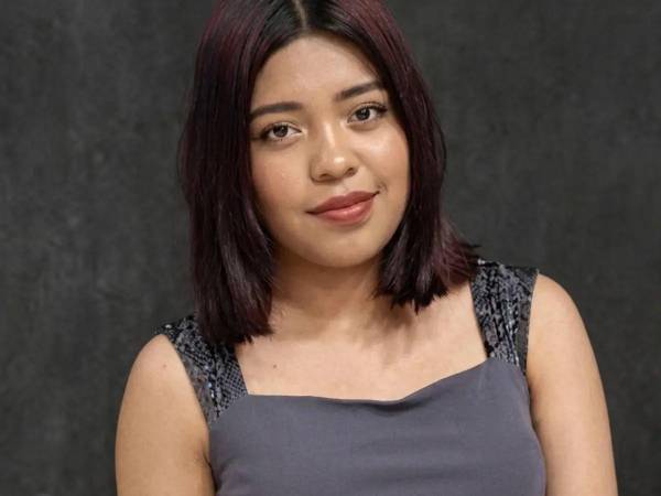 Con un cable de cargador presuntamente le habrían quitado la vida a Cinthia Melissa Hernández Cruz, de 18 años. Su cuerpo fue encontrado en el patio de su vivienda, ubicada en la colonia La Sosa, en Tegucigalpa, capital de Honduras. Esto es lo que se sabe del caso.
