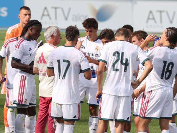 El equipo merengue sumado varios refuerzos por ello también se desprende de varios jugadores que no han tenido participación la temporada pasada. FOTO EFE.